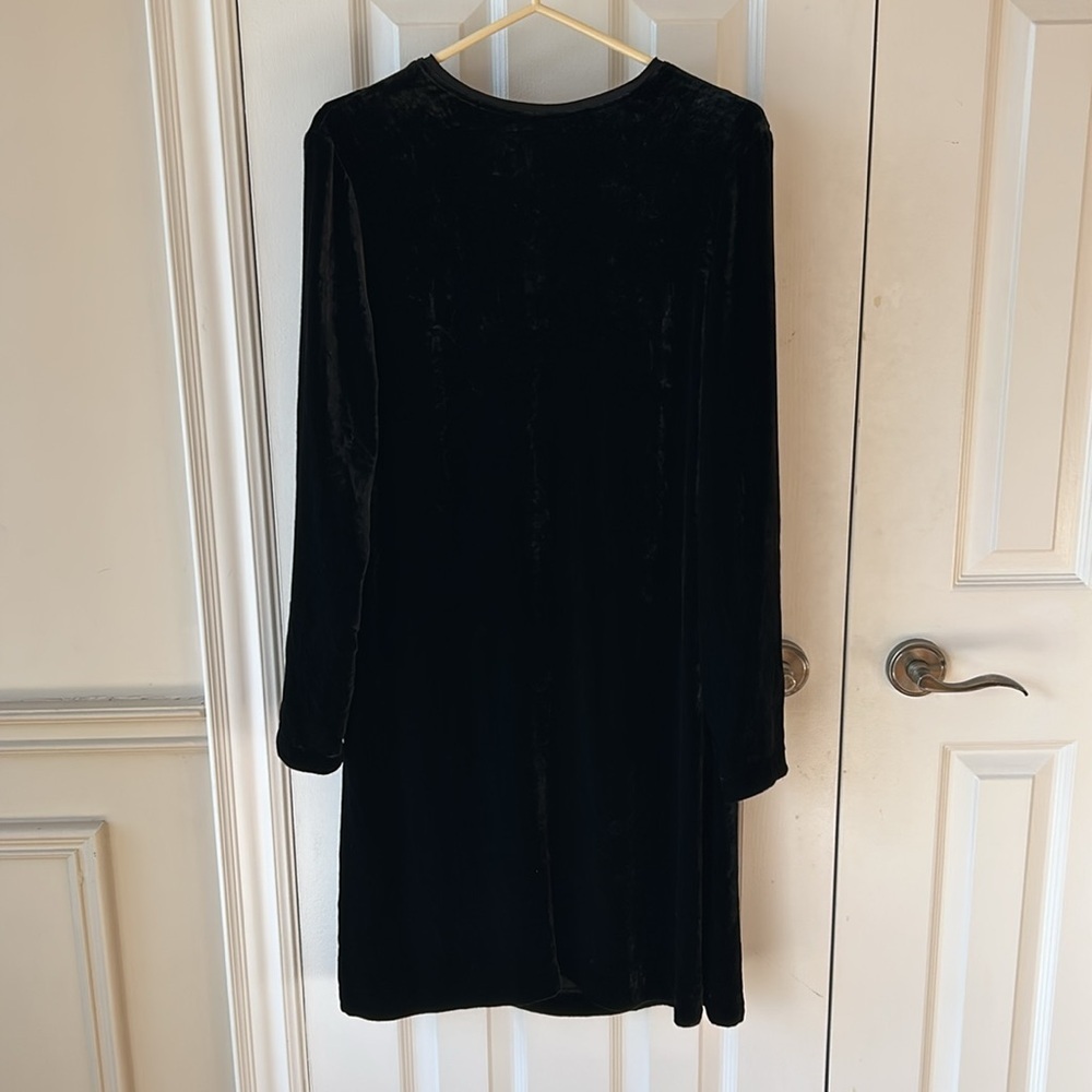 Theory Short Slit Sleeve Sheath Dress Black Crinkle Velvet